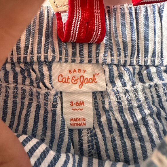 Cat & Jack 3-6M Blue Stripe Shorts W/ Red Star Suspenders 4th Of July Overalls - Picture 3 of 4